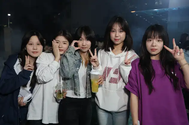 烧烤晚会